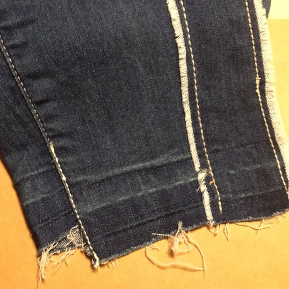 Flutter and Kick Maternity Skinny Ankle Jeans NWT - Picture 7 of 7